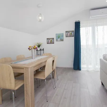 Luxury Ante Apartament *