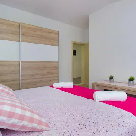 Luxury Ante Kastela